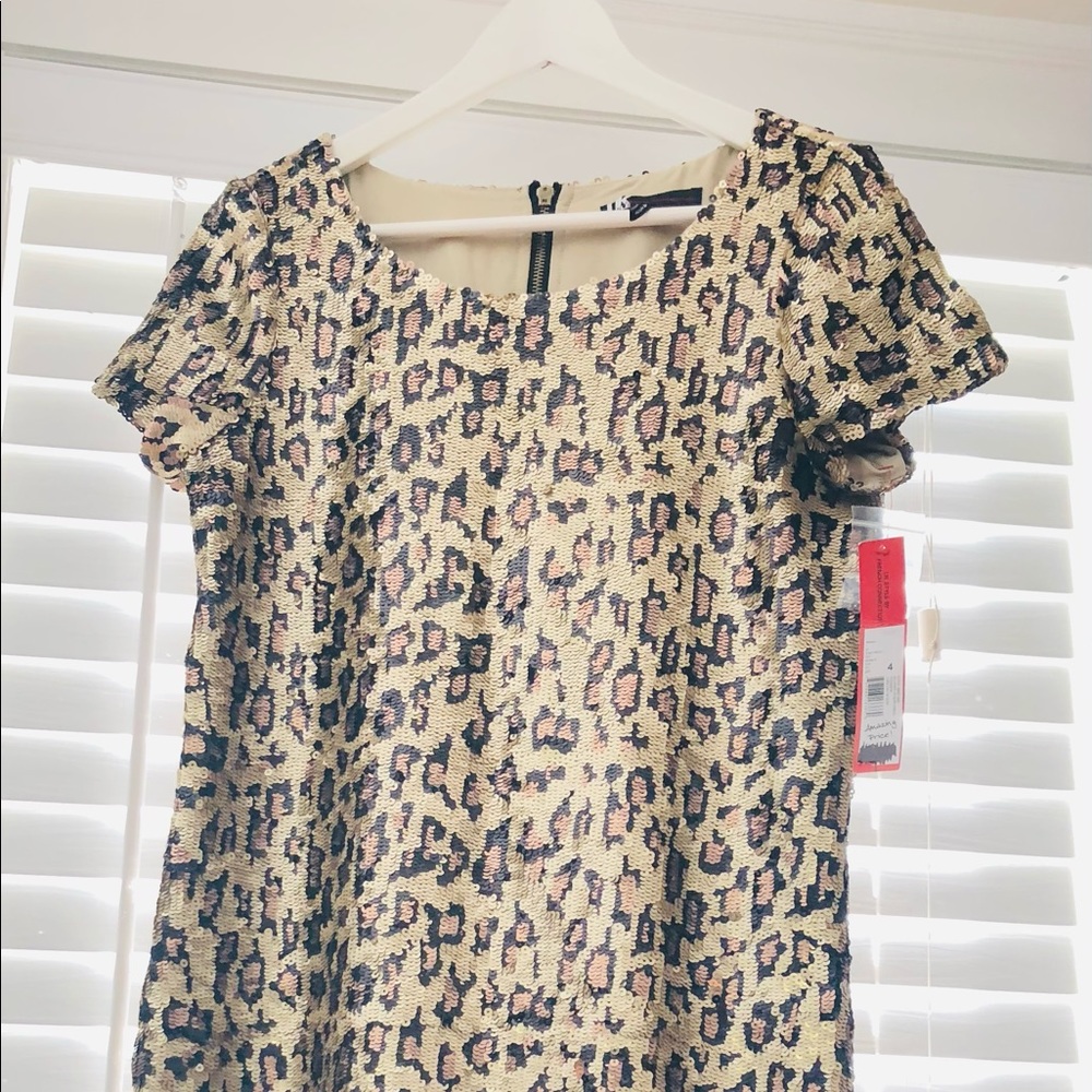 NWT Leopard Print Sequence Short Sleeve Dress 4